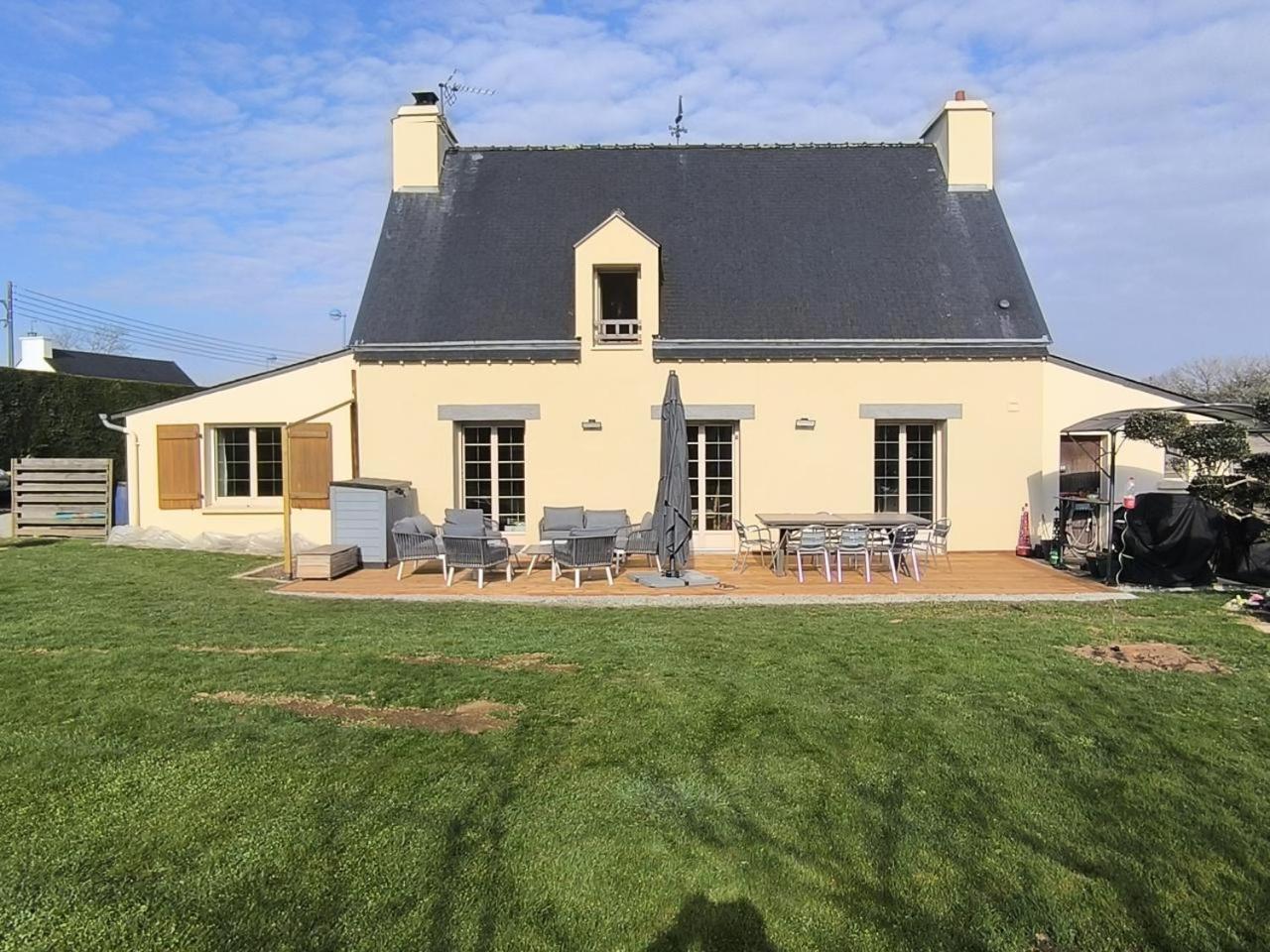 Ty Lavarion Villa